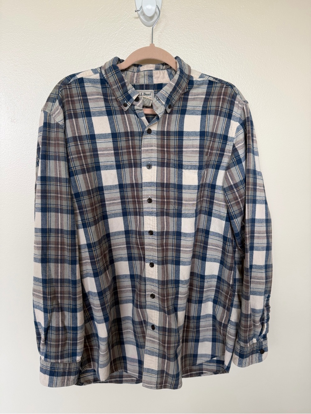 L.L. BEAN Navy & Cream Plaid Flannel Button Front Long Sleeve Shirt